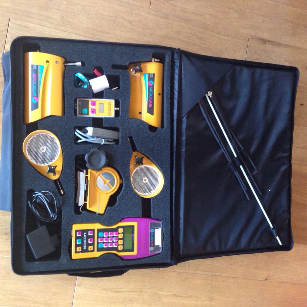 CDCperform's tweet image. TIMED TO PERFECTION! Thanks @microgate  for the briefcase full of goodies! #skiracing