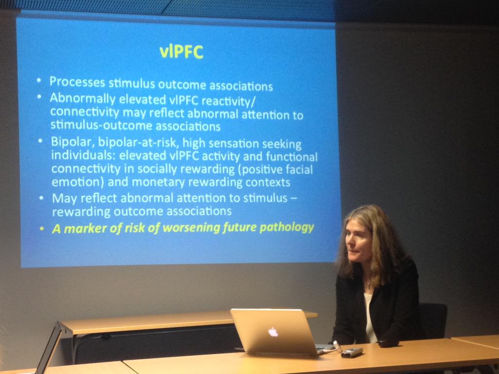 pa_geoffroy's tweet photo. Pr Phillips: #vlPFC as a #neuroimaging marker of risk of worsening future pathology @AssoAESP @MHASC1 #PasteurFBP http://t.co/bwHhq7YG1N