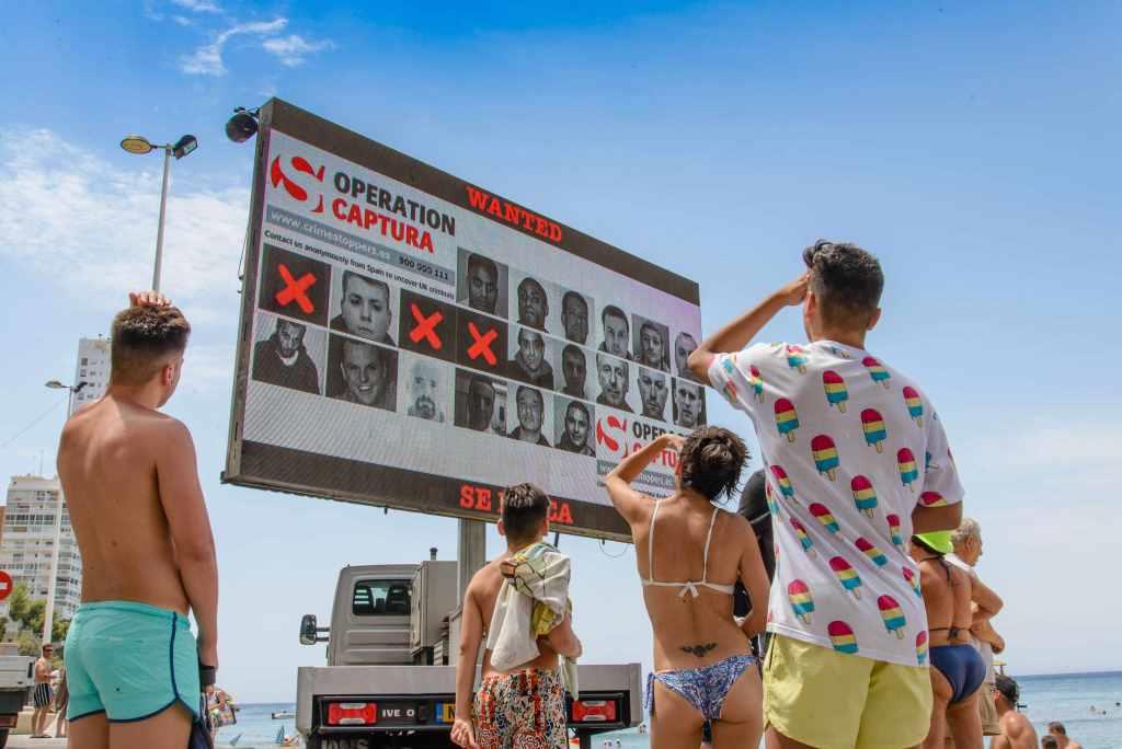 Crimestoppers tweet media