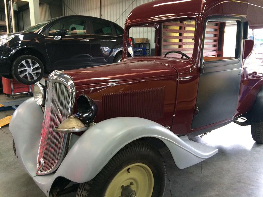 Bent u op zoek naar een specialist in Old Timer herstel of restauratie? Onze vakmensen hebben de kennis. 013-5114550
