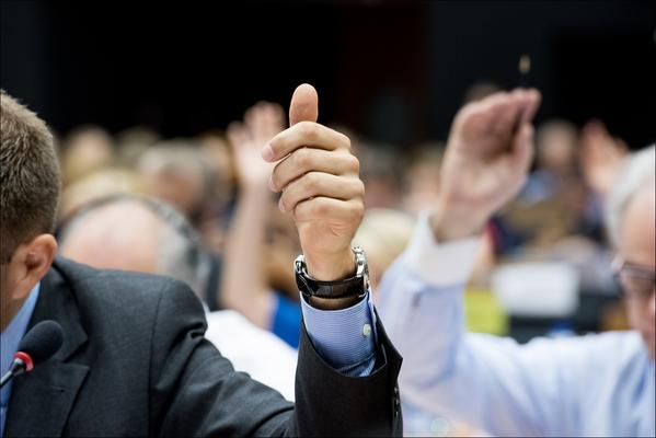 Vote time at #EPlenary: #CMU #CapitalMarketsUnion, <a href="/EU_Commission/">European Commission</a> work programme, #Yemen, #MENA, #ENPreview, #Burundi