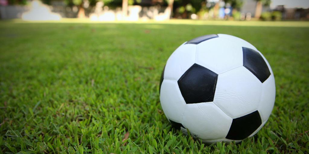 Are you a keen #soccer player? Then register to get in the #GBRMG15 in <a href="/CairnsGBR/">Cairns & Great Barrier Reef</a> before 31 July! #thisisqueensland