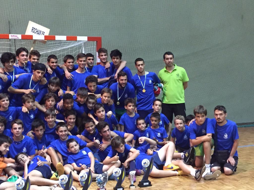 AthleticFutsal2's tweet photo. Gran torneo de Luarca con el @fsrocham http://t.co/zm2PW3rHg1