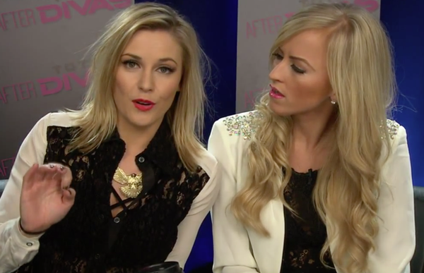 JakeIsntJacob's tweet photo. WWE axes #AfterTotalDivas. Get the dirt on @divadirt http://t.co/rhp4UCxdTx http://t.co/QkUTUtrSaR