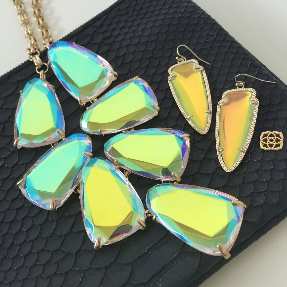 KendraScott tweet picture