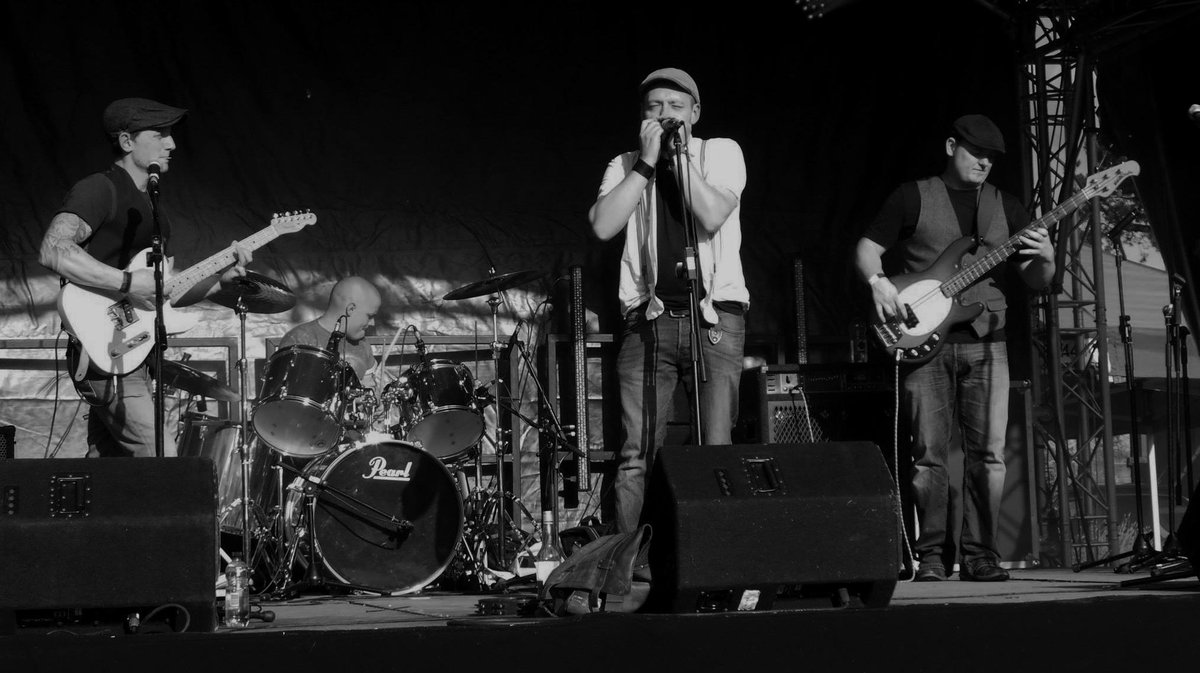 27th July is gonna be mental! <a href="/Joekelly/">joekelly🌈</a>, <a href="/themdeadtweets/">Them Dead Beats</a>, <a href="/TheBakestones/">The Bakestones</a> &amp; @TheNosesBand - ow.ly/ORXxx