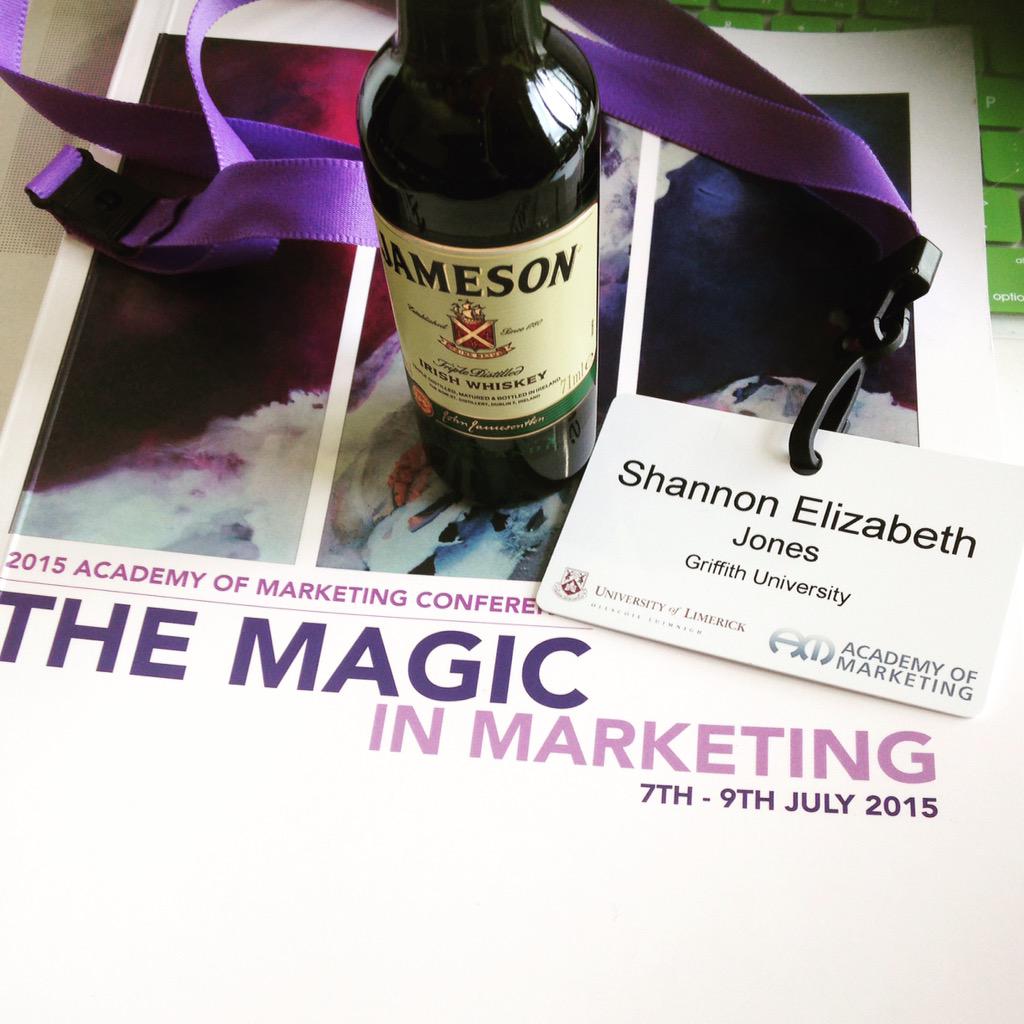 EllieJonesPhD's tweet photo. Only in Ireland! #AmCon2015 #magicinmarketing http://t.co/LYhjh7xkkP
