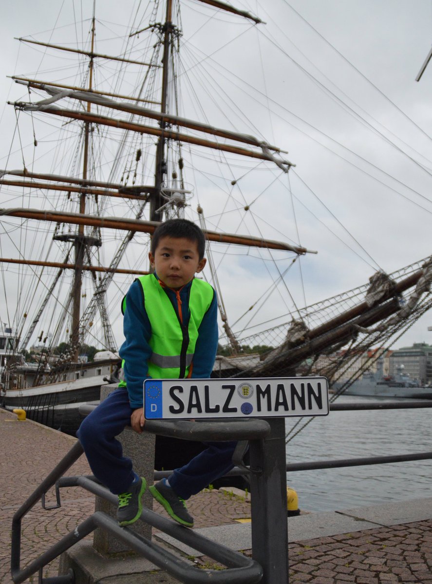 makeUvisible's tweet image. 