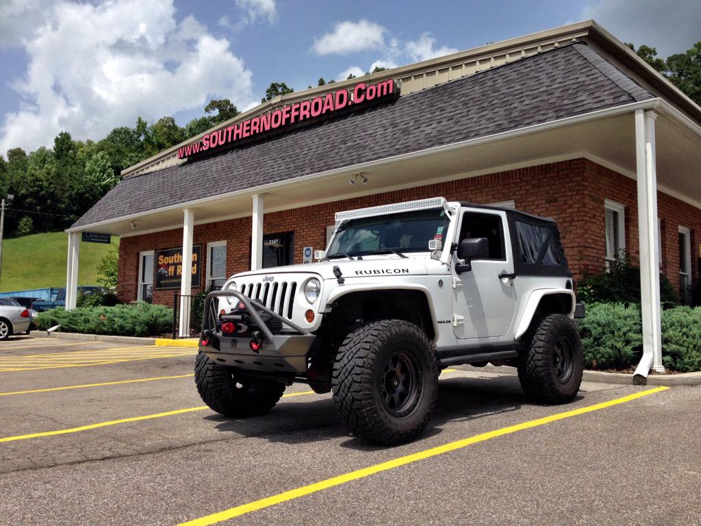 Love this 2dr build we did a while a go! 
#sorbuilt #southernoffroad