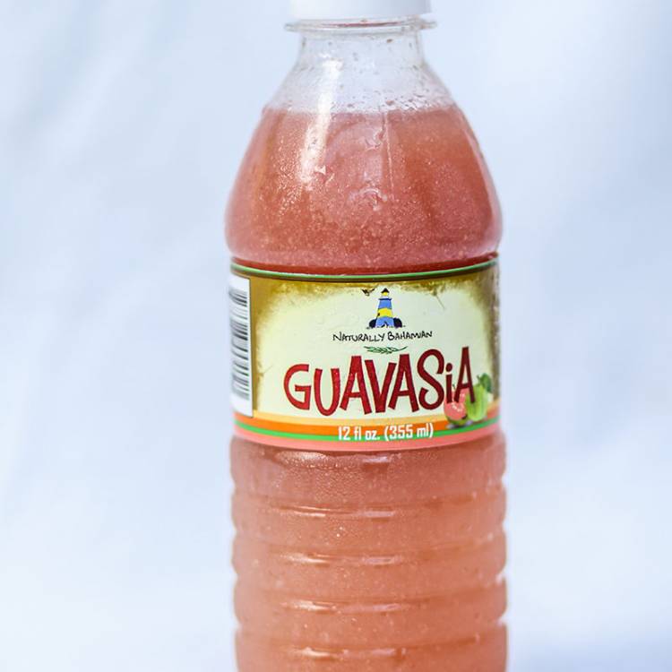 Super fruit Guava in juice form, delicious and packed with flavor. Get yours today! tastebahamas.com/store/naturall… #superfood