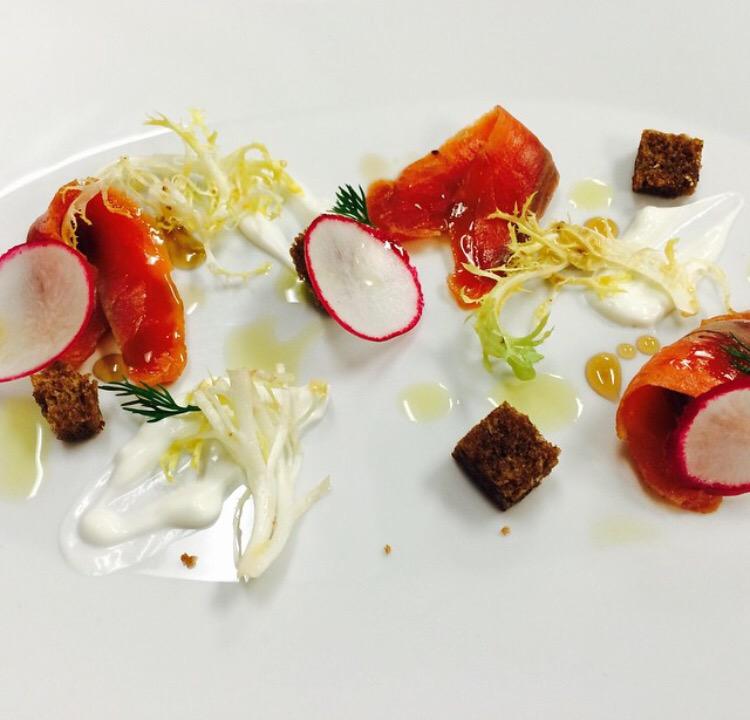 Thanks to @victorlounge for this great pic of our #organic #trout #maplecured