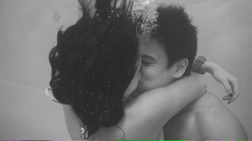 Rachel_Artist's tweet image. Kat Dahlia - Hellen Keller