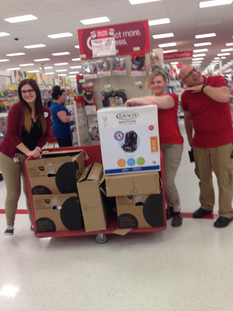 6 tubs before noon! Just getting started! #G199instockninjas #G199TubChallenge  <a href="/ShannonGehrmann/">Shannon Gehrmann</a>