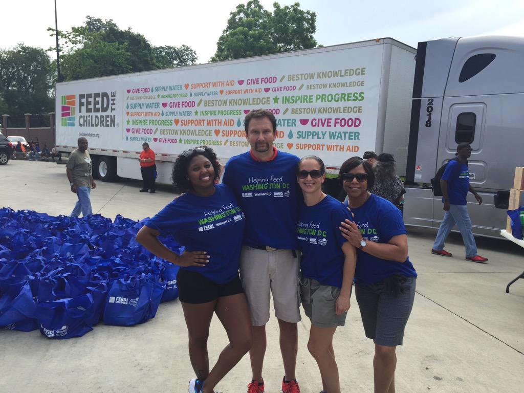 A_Eld468's tweet photo. Feed the Children - Washington, DC! @deejack410 @ValerieM526 http://t.co/uidpRIlbQb