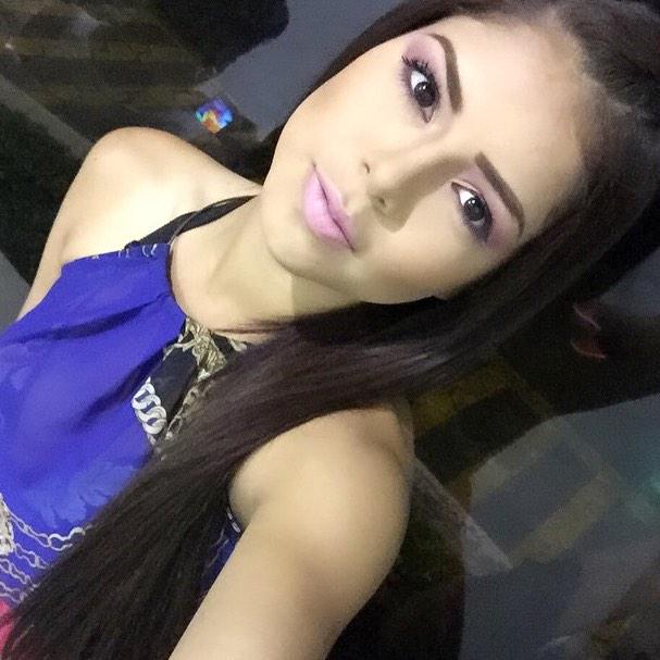 YeslyFanaticas's tweet photo. 😍😍💘 http://t.co/Vr389jFlCO