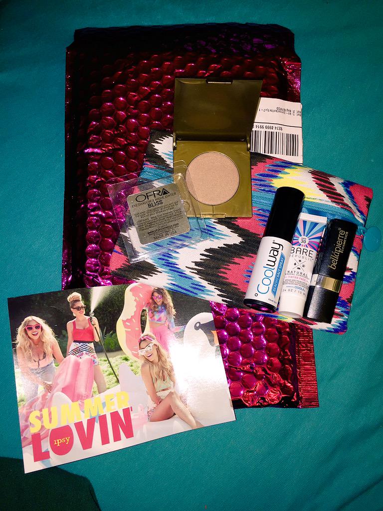 lindseyheiny's tweet photo. Got my very first @ipsy glam bag and I couldn't be more excited! 💁🏼💋🎀 #ipsy #JulyGlamBag @DemiMcGinn http://t.co/XpYrOzJCcN
