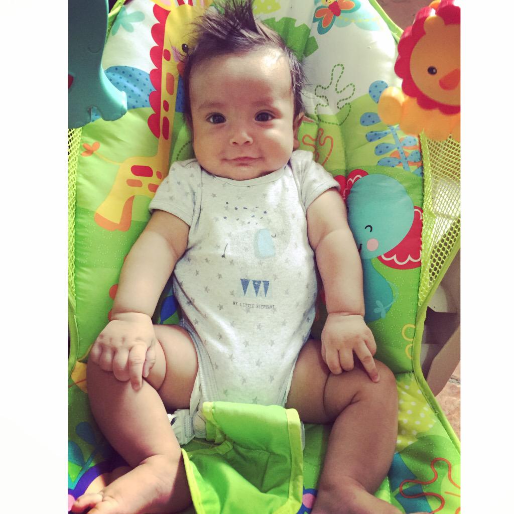PauAlvarez_'s tweet photo. Estoy enamorada πππππΆπ»π #Samuelitobebe http://t.co/LTZgiKImk2