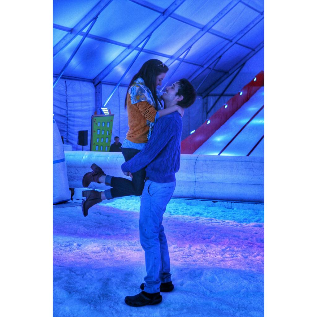 gabygarrid0's tweet photo. Trompas heladas 😍 @chechoarevaloK http://t.co/GKkLUHhpcW