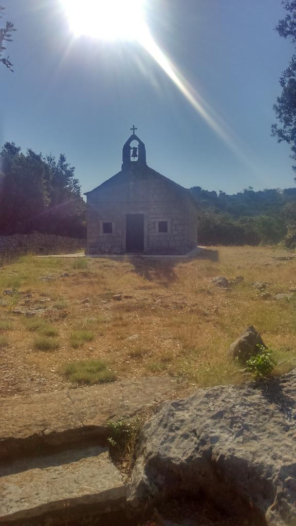 #outdoors #outdoorliving #http://sabioncello.org/eng/nakovana_spila.html #hiking #Peljesac #Viganj #Croatia #boatrent