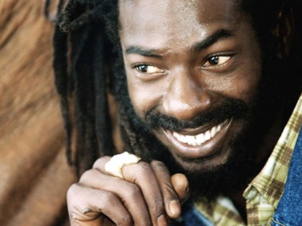 Happy birthday to the gargamel Buju Banton!  