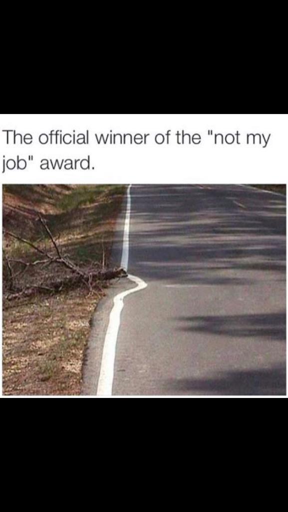 ItsBrandonPrice's tweet photo. The winner of the not my job award goes to... http://t.co/RUgZiwUcy1