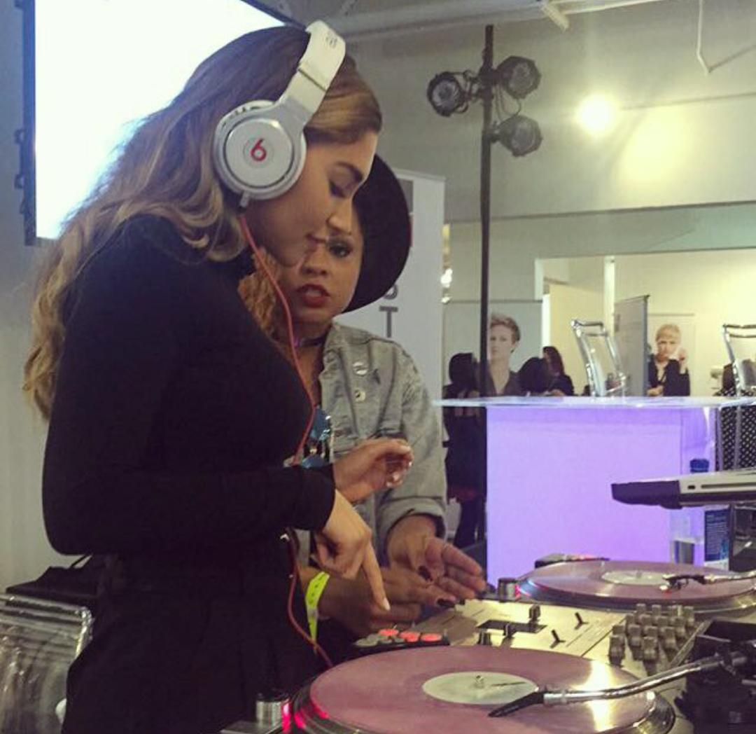 Testing out some tunes for the #EliminateSaraLeeParty when she leaves in shame. Who's excited?!