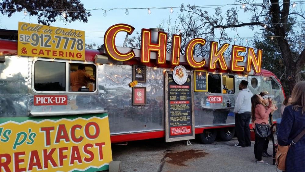 theAustinot's tweet photo. 7 Great Spots to Get Fried Chicken in Austin http://t.co/pN9NL5oE8Q http://t.co/p0UJb51imz