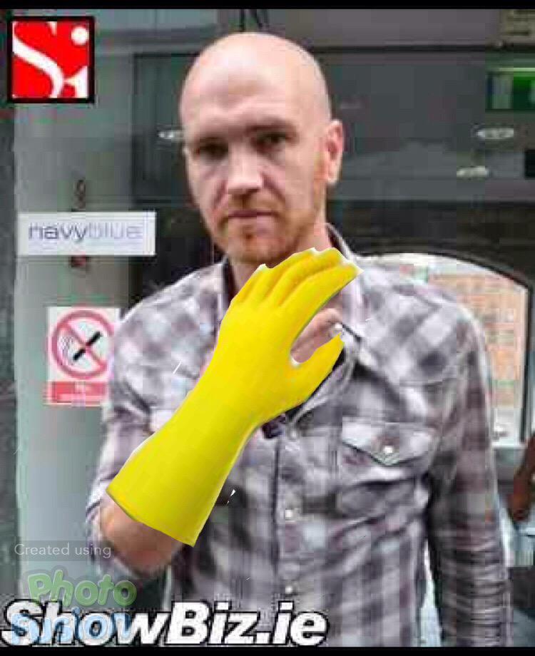 karenadavey72's tweet image. @thescript @annestubbs so does M 😂😂😂