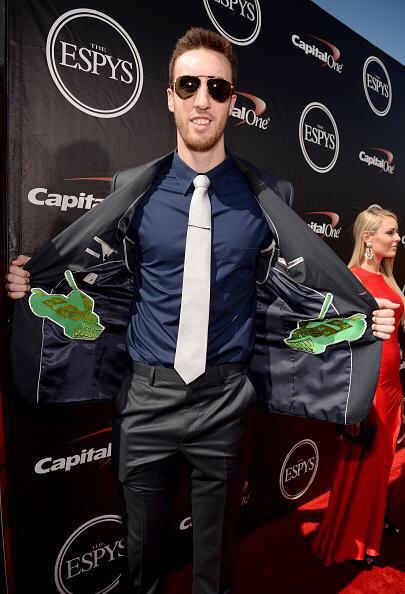 FSKPart3's tweet photo. Shout out to @JCPenney for helping me look this good at the #ESPYs tonight! #FrankChanged http://t.co/Ut7bGWGgDl