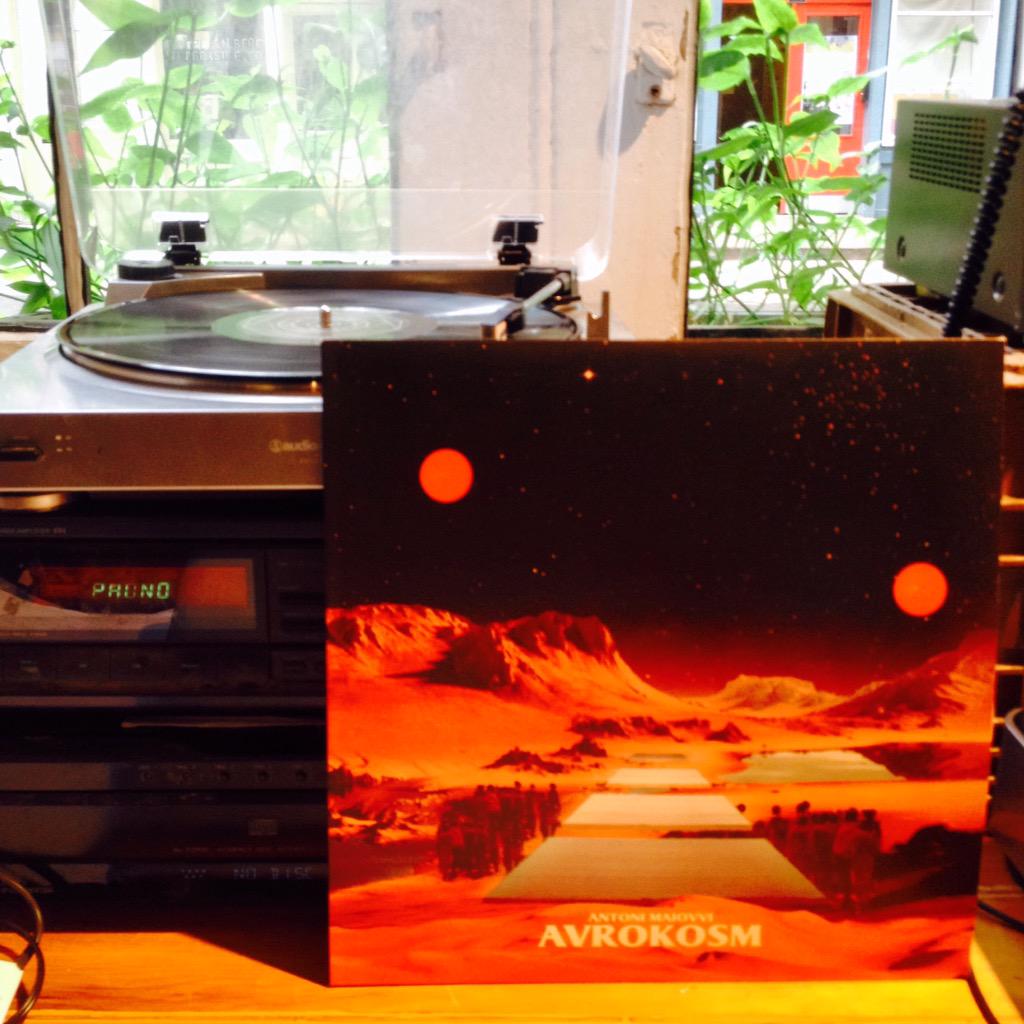 #nowplaying #antonimaiovvi #vinyl