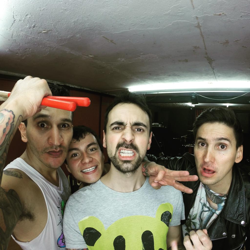 ZonaCeroMusic's tweet photo. Ya estamos preparandonos para el @punchmusicfest , boleteria disponible en @FireStudioStore  desde este viernes 10. http://t.co/IivzDYfYoD