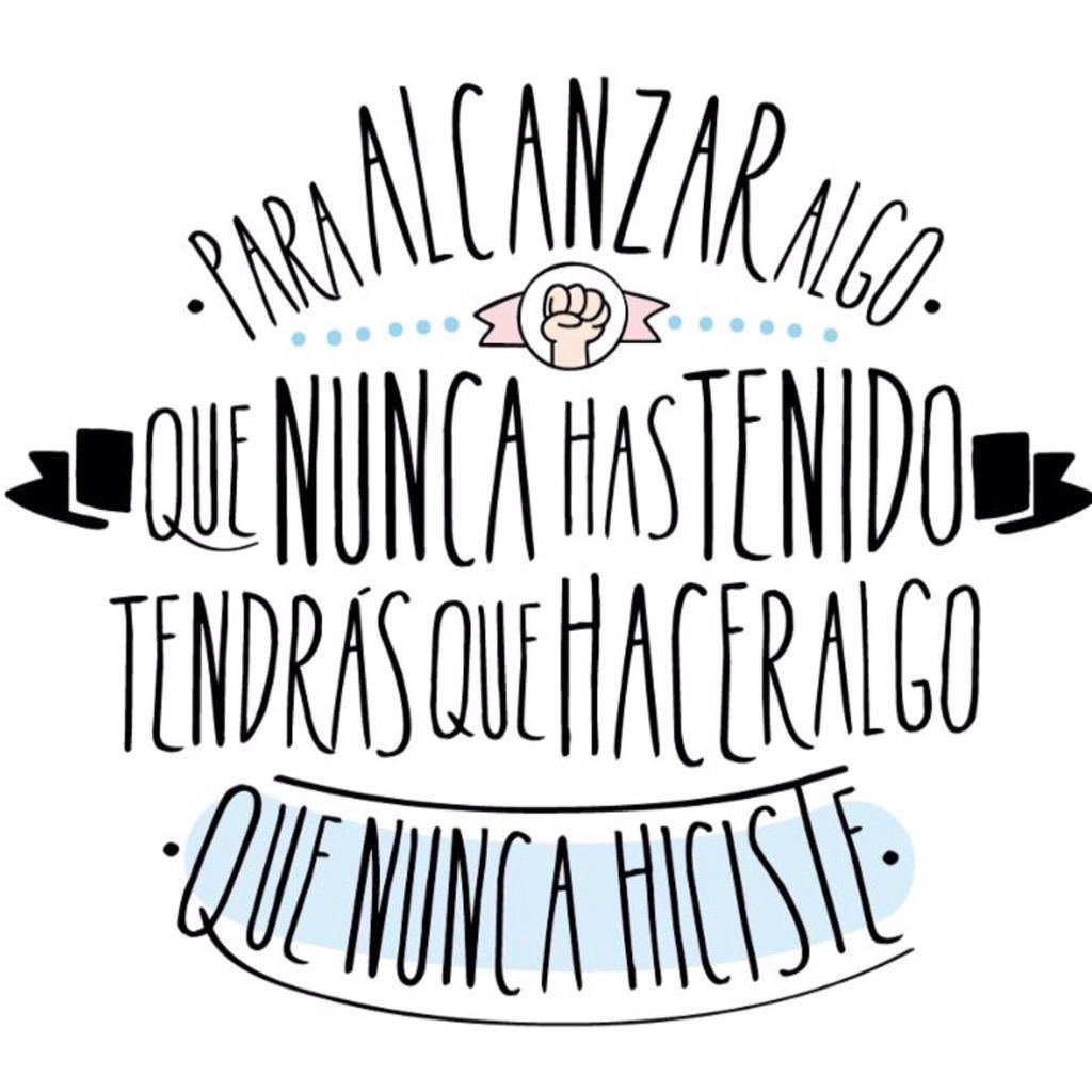 NuWardrobe's tweet photo. Chic@s ya estamos #miércoles, mitad de semana! Sigamos trabajando para lograr nuestras #metas!! 😄 http://t.co/iguugKKFZp