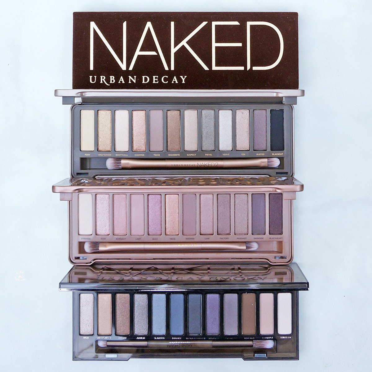 UrbanDecay's tweet photo. Naked Smoky is available NOW on http://t.co/N2rPSAtK97 and our #UDFlagship. http://t.co/0OZQyVPo0s http://t.co/GGWKNzL6Md