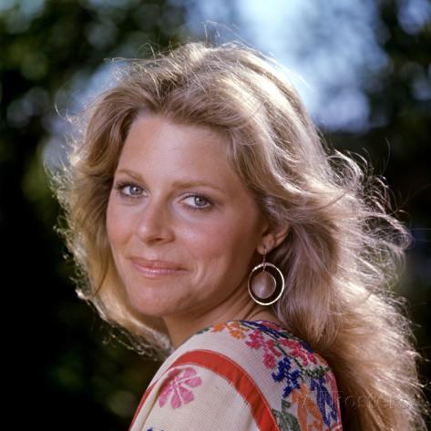 HerbieJPilato's tweet photo. Lindsay Wagner, star of "The Bionic Woman," is profiled in my new book, GLAMOUR, GIDGETS AND THE GIRL NEXT DOOR. http://t.co/kQKpGfje9H