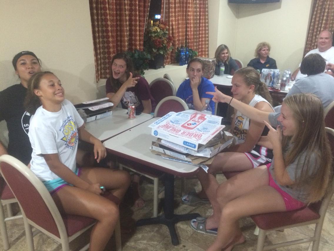 renaesallquist's tweet photo. BBA U15 Fierce going to championship game this afternoon! 6-0 with a 150 point difference in 6 wins! #gofierceπ http://t.co/4CBrH9j3OQ