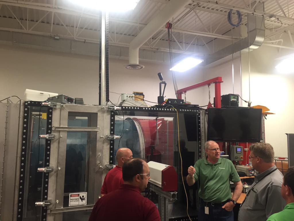 PaulFoxUF's tweet image. WinField's wind tunnel for measuring drift control with AI the spray. 1 of 2 in the US.  #Droplex #WinFieldPro