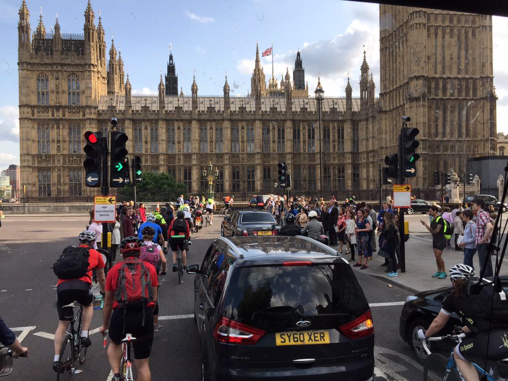 RawlinsAcademy's tweet photo. London pretty gridlocked due to #TubeStrike - so the @visitparliament trip is likely to be late back. #rawactivities http://t.co/Ot1XlTW2Vu