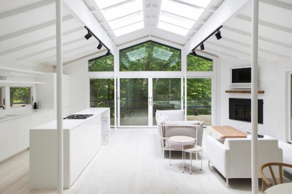 designmilk's tweet photo. Decorating Ideas: 10 All-White Rooms http://t.co/E04ZlvzXQp http://t.co/V7C9r1v7qM