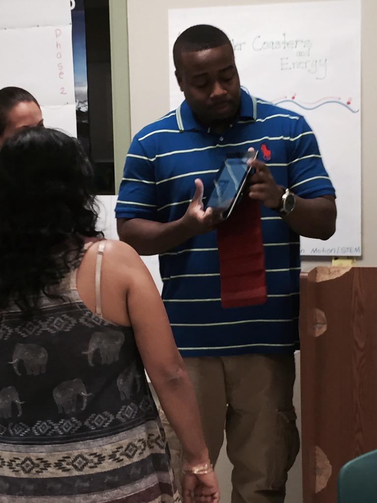 Dgangeri's tweet photo. Digital science presentations by K8 #mdcpsscience teachers! #synergy2015 @avamdcps @ybmccarthy http://t.co/Hcw8cxARx6