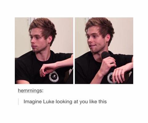 5SOSTumblrx's tweet photo. Dear lord help me and my poor heart http://t.co/hfLs9SG3CX