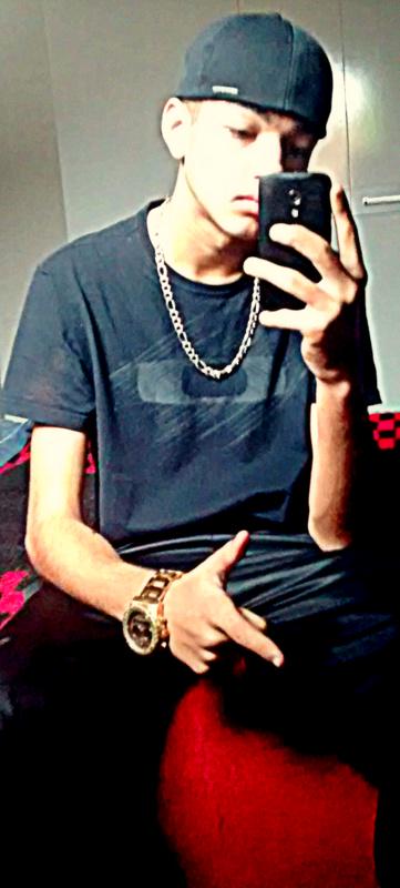_Lucasdanttas's tweet photo. Felicidade tem que ser vivida... não exposta! http://t.co/hTrePoHVf4
