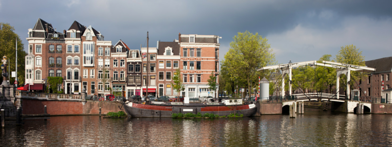 5 Top Amsterdam Colocation Providers bit.ly/1JYtDc9 by <a href="/cololisting/">Cololisting</a> #amsterdam #colocation