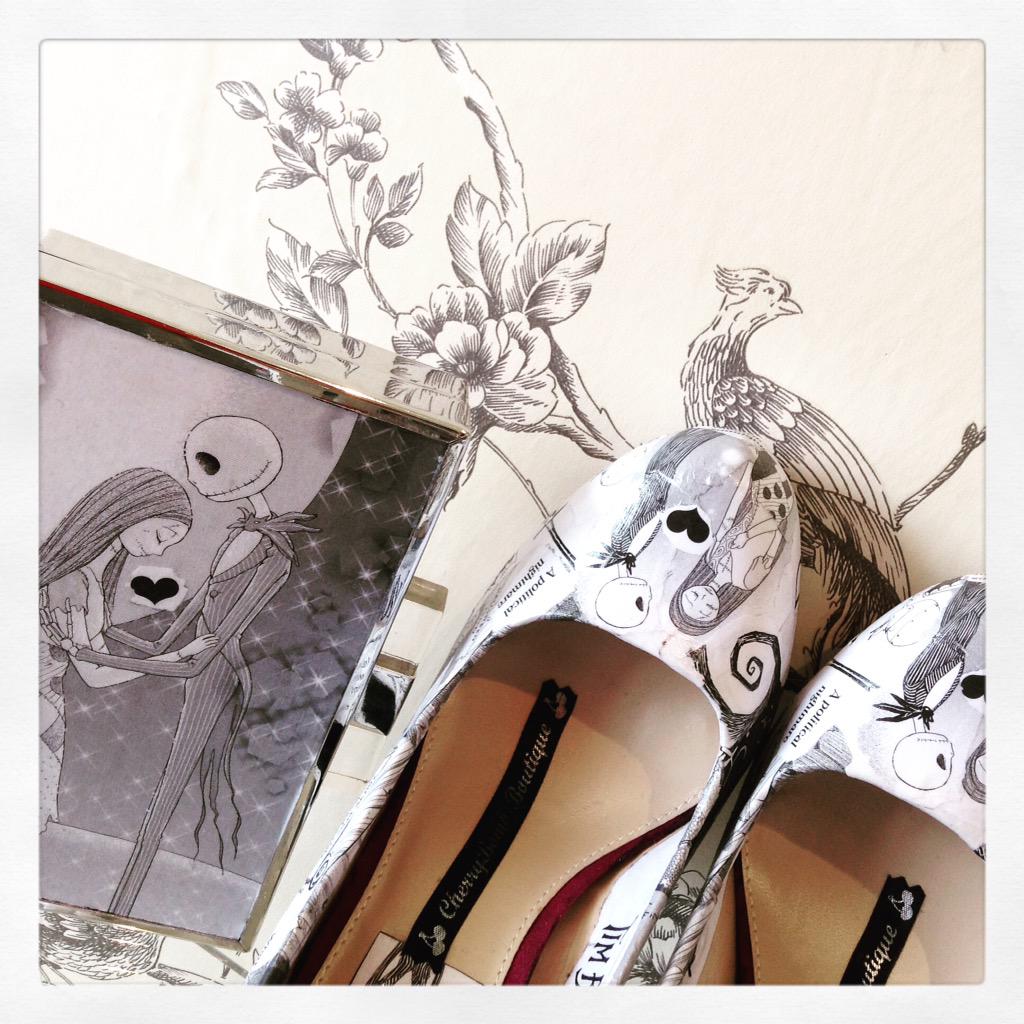WalkingBalloonn's tweet photo. Very popular Nightmare Before Christmas Shoes @AwardingWomen #womaninbiz #CraftFlash #ChristmasInJuly #giftsforher http://t.co/2ZoL0KaHyK