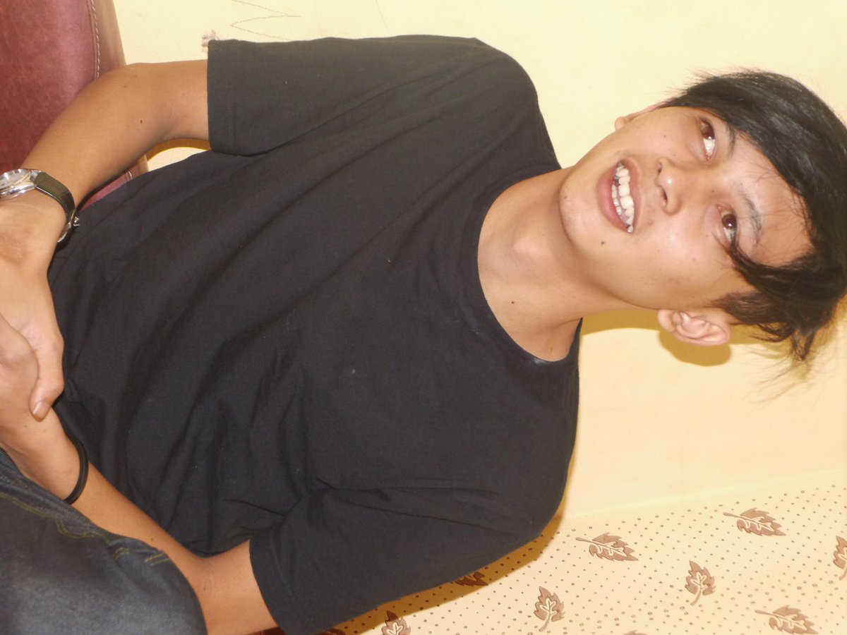 SoniBuly's tweet photo. http://t.co/XkIWggw9Ne