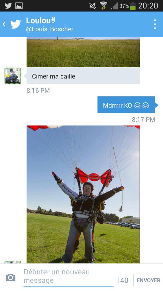 kkelian11's tweet photo. Ce genre de forceur 😏😂 http://t.co/bwB4dvI7LD