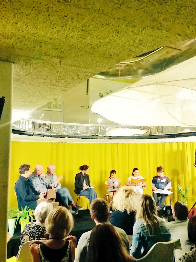 FrancescaBanche's tweet photo. #DaveEggers #NickHornby #RoddyDoyle nella stessa stanza per #WriteBright2015 Amazing!!! #Londondiaries http://t.co/nBw5vzEwlr