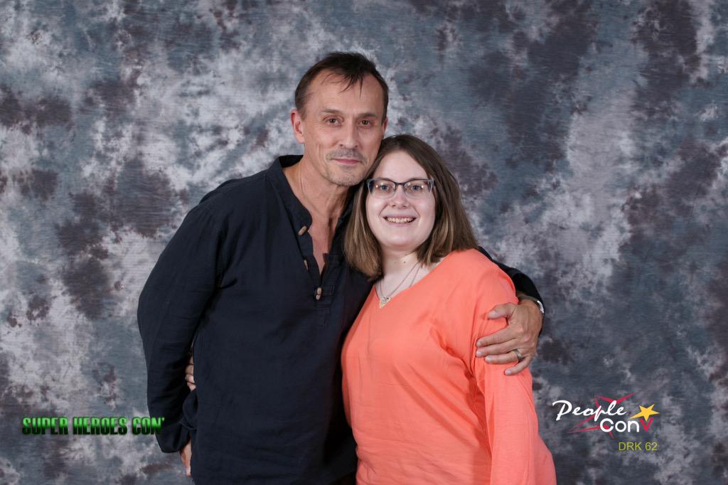  happy birthday from France! Hope you\re having a wonderful day 