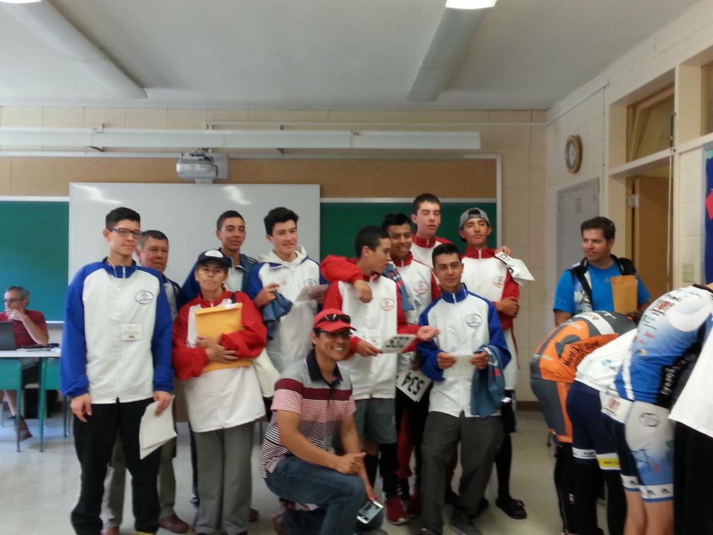 Et voici notre équipe de la Colombie!