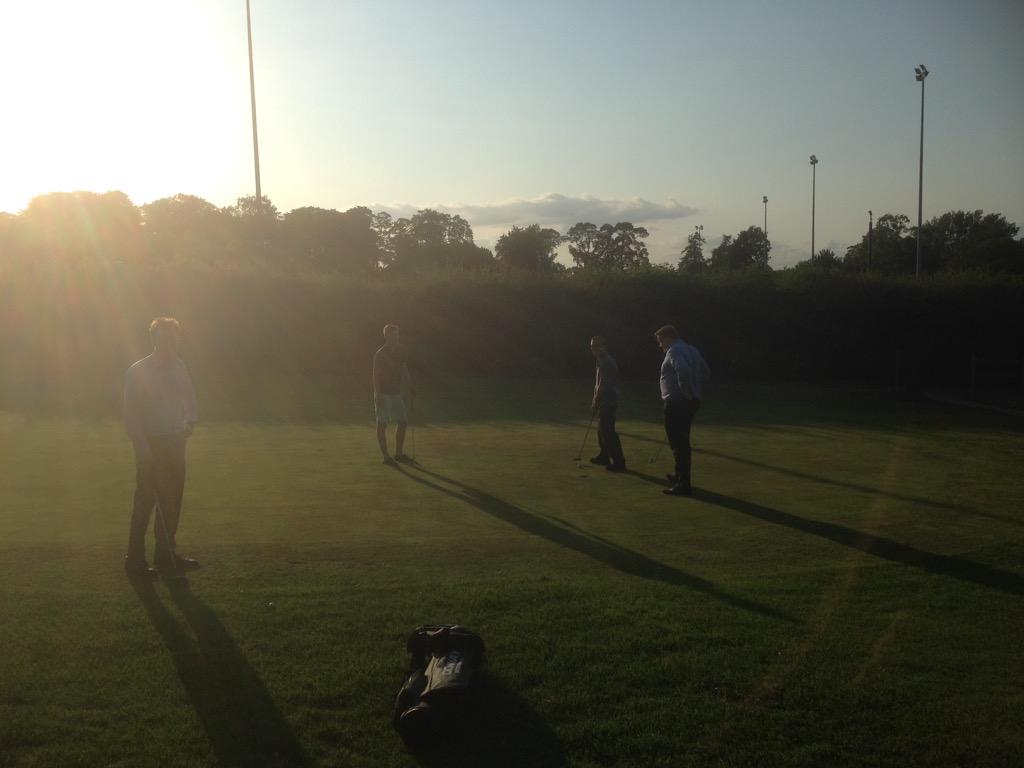 Nice evening for some golf with some of the <a href="/DebenhamsOtt/">Debenhams Ottaway</a> lads @DebsOttCareers