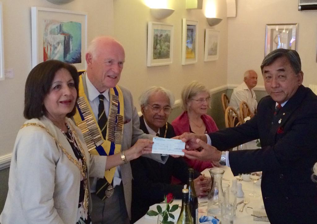 Mayor of Ealing Mrs Dheer &amp; President of Ealing Rotary Prof Alan Gillett OBE handing a chq for £500 in aid of Nepal